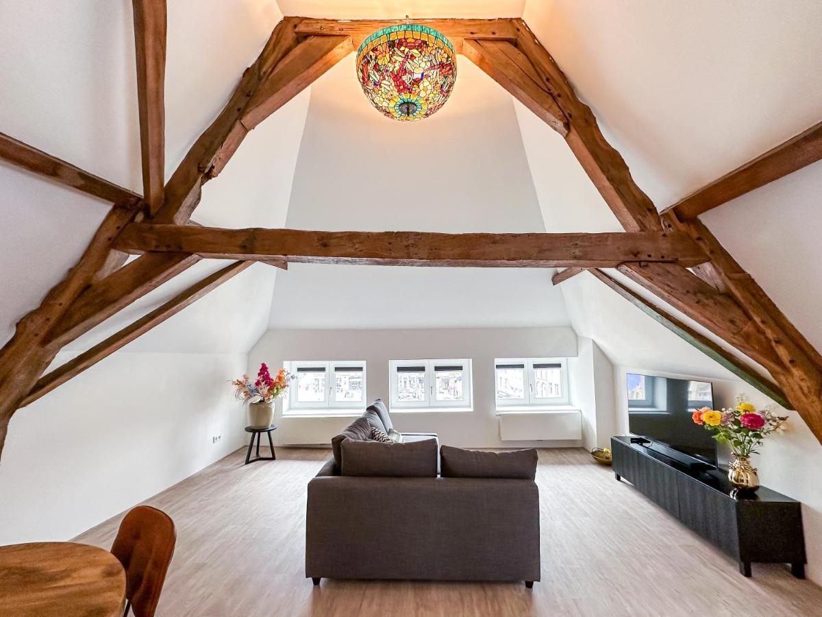 B&B Aan De Markt Roermond Bagian luar foto